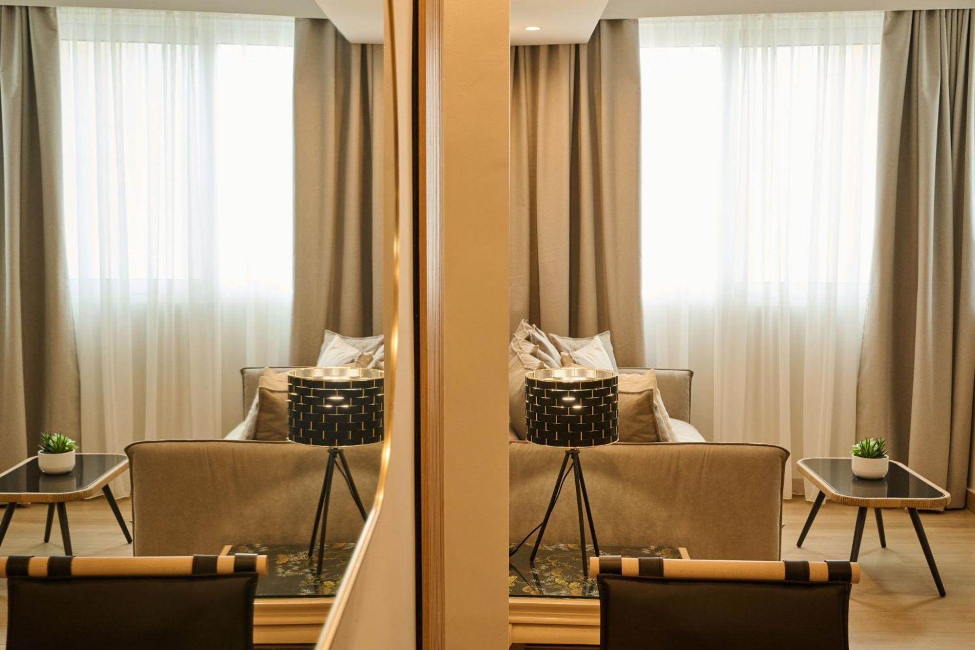 Acropolis Muses - Downtown Luxury Apartments Athen Exterior foto